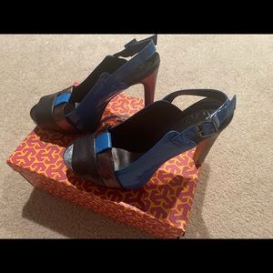 Tory Burch platform peep toe pumps